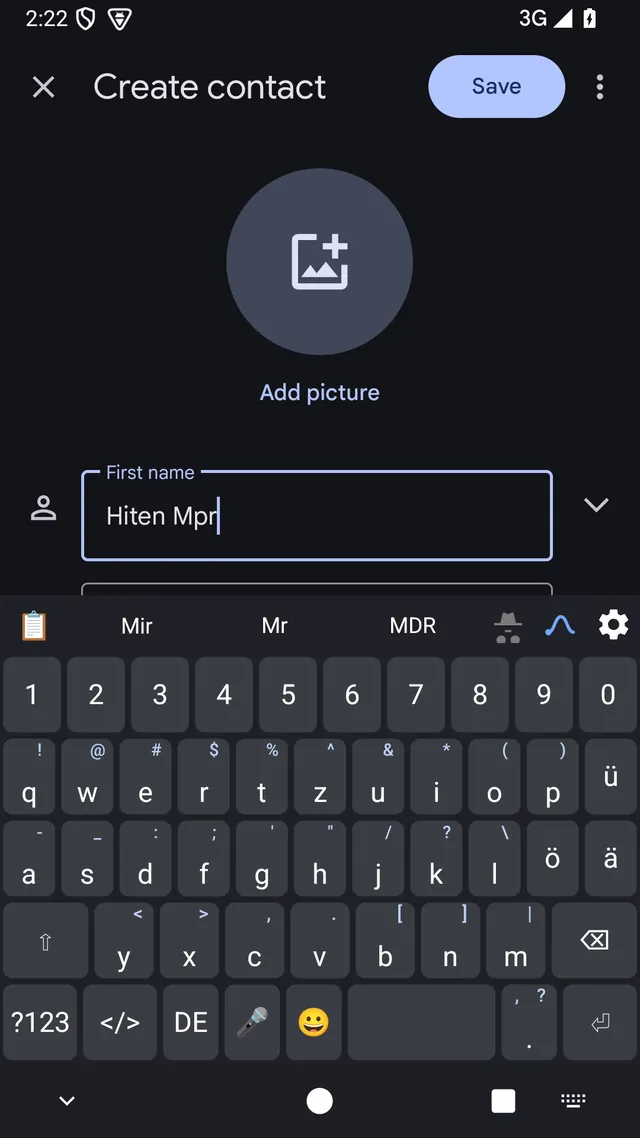 The everyday keyboard in German with QWERTZ letters and ä, ö and ü keys while adding a contact